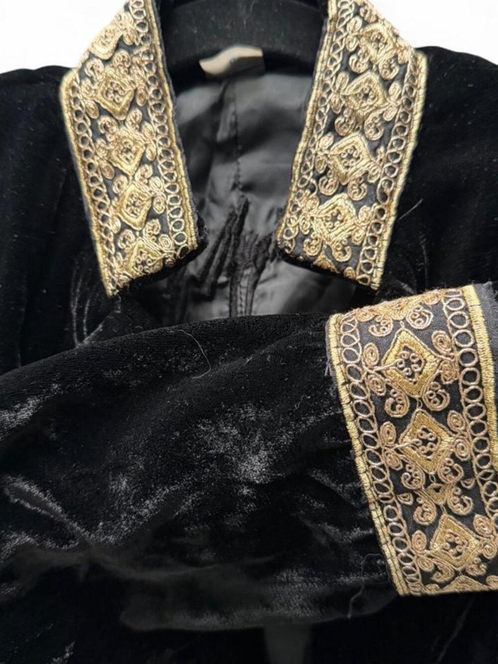 Peter Nygard Black Velvet Blazer with Gold Embroidered Trim